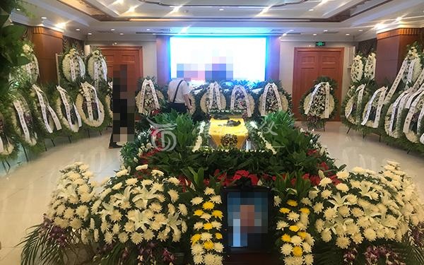 首页公司简介广告